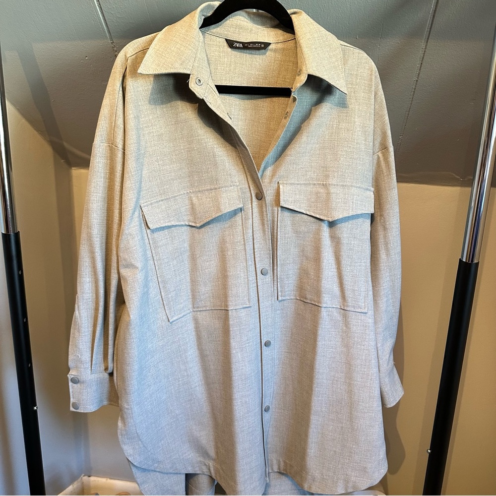 Zara Oversized Beige Button-Up Shirt